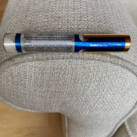 LipSense Gold Glitter Gloss - Picture 3 of 5